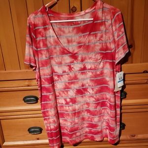 Two by Vince Camuto  V-neck womens tee shirt